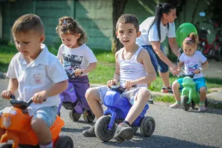Gyermeknapi motoros felvonulás - Csemetekert Óvoda