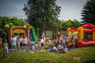 Gyermeknapi motoros felvonulás - Csemetekert Óvoda