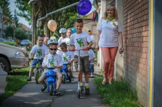 Gyermeknapi motoros felvonulás - Százszorszép Óvoda - Margaréta Óvoda
