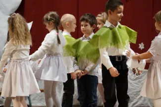 Százszorszép Óvoda - Ünnepi karácsonyi műsor 2017.