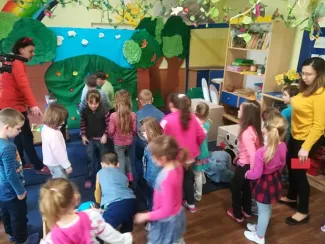Húsvétvárás a &amp;quot;Kerek erdőben&amp;quot; - vendégségben a Csemetekert oviban