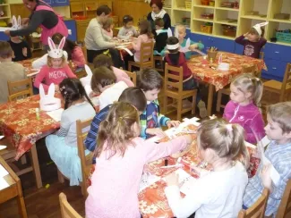 Húsvétvárás a &amp;quot;Kerek erdőben&amp;quot; - vendégségben a Csemetekert oviban