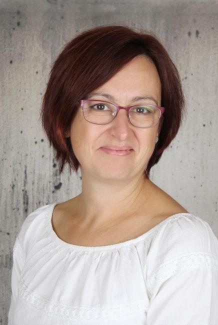 LIziczai Ildikó