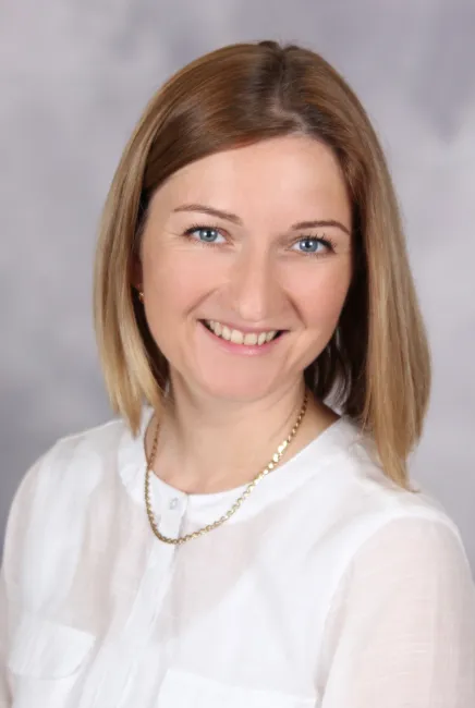Földiné Hajdu Zsanett Bölcsődei dajka